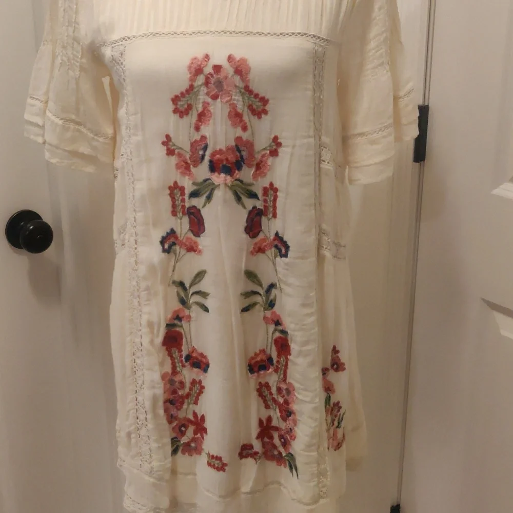 Free People Embroidered Victorian Dress Cream/ Off-white mini dress Cottagecore - Picture 7 of 14